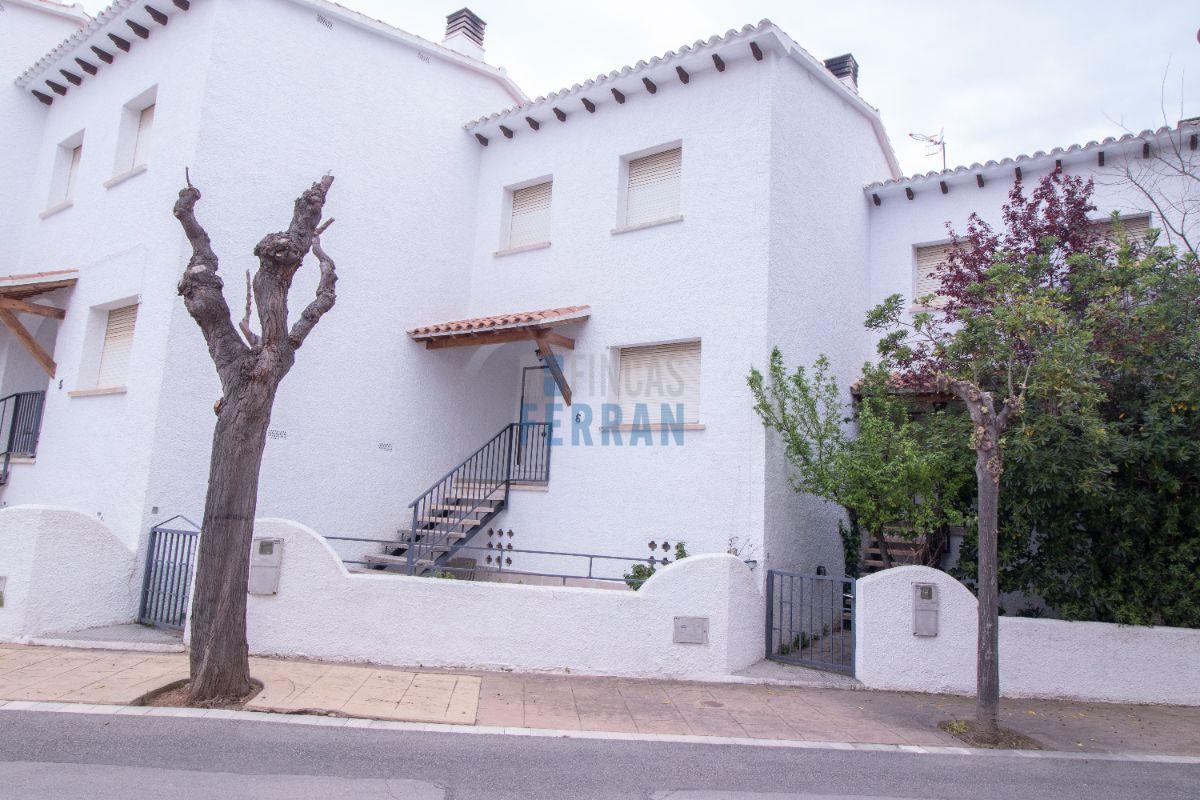 For sale of house in Roda de Barà