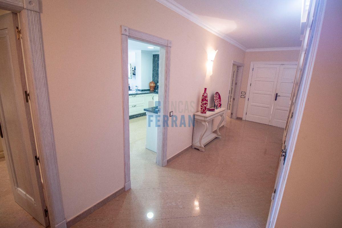 For sale of house in Coma - Ruga