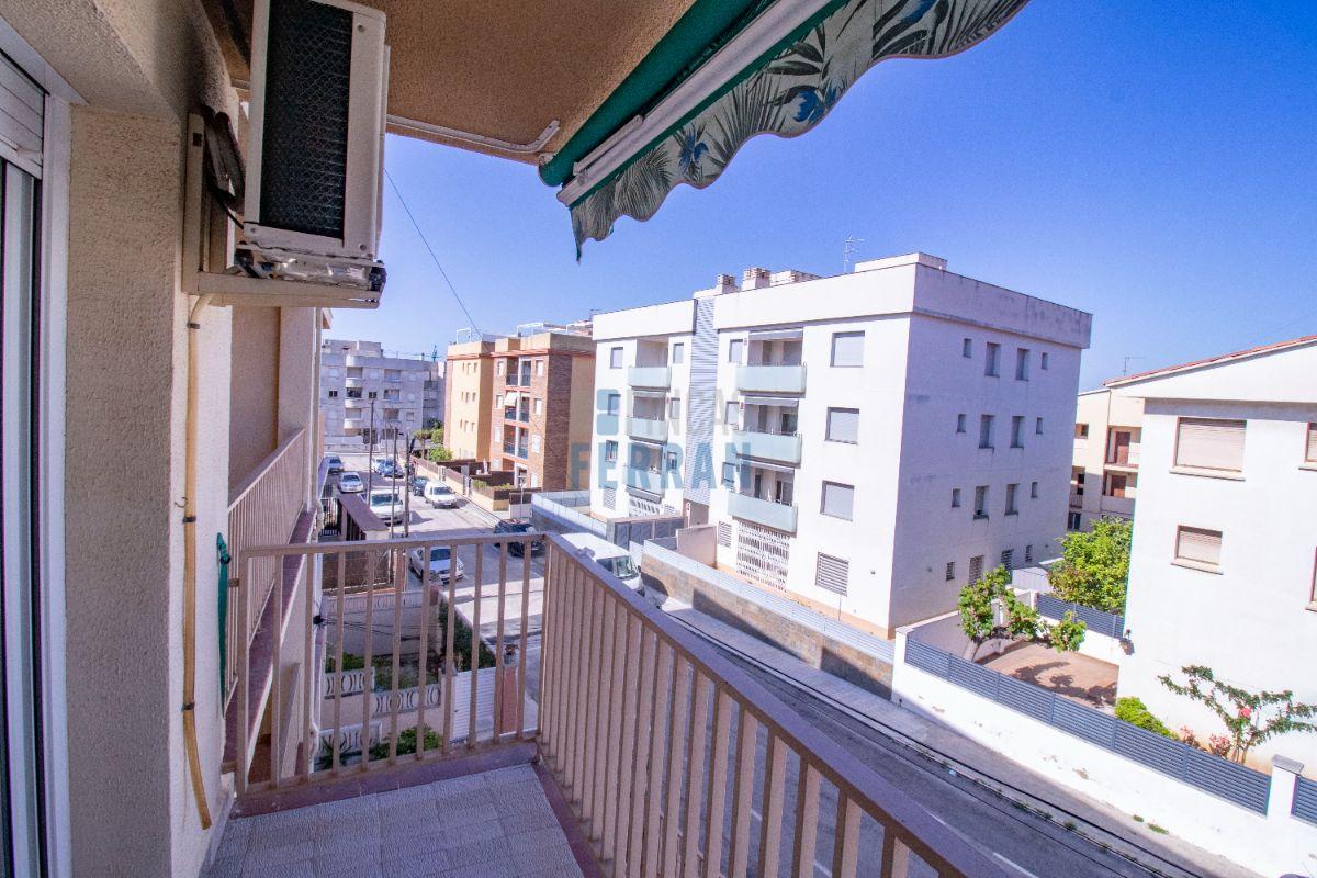 For sale of apartment in Coma - Ruga