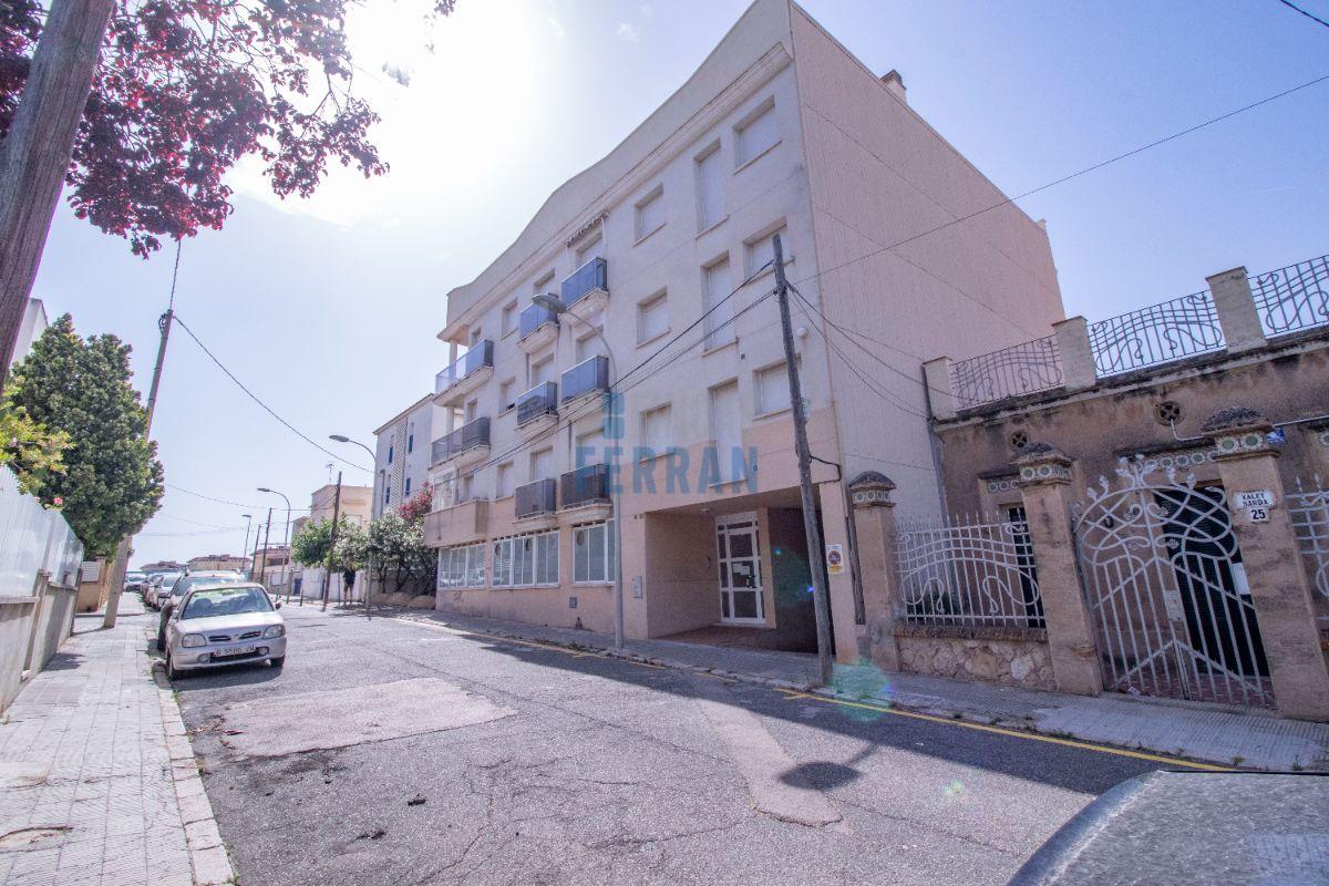 For sale of apartment in Coma - Ruga