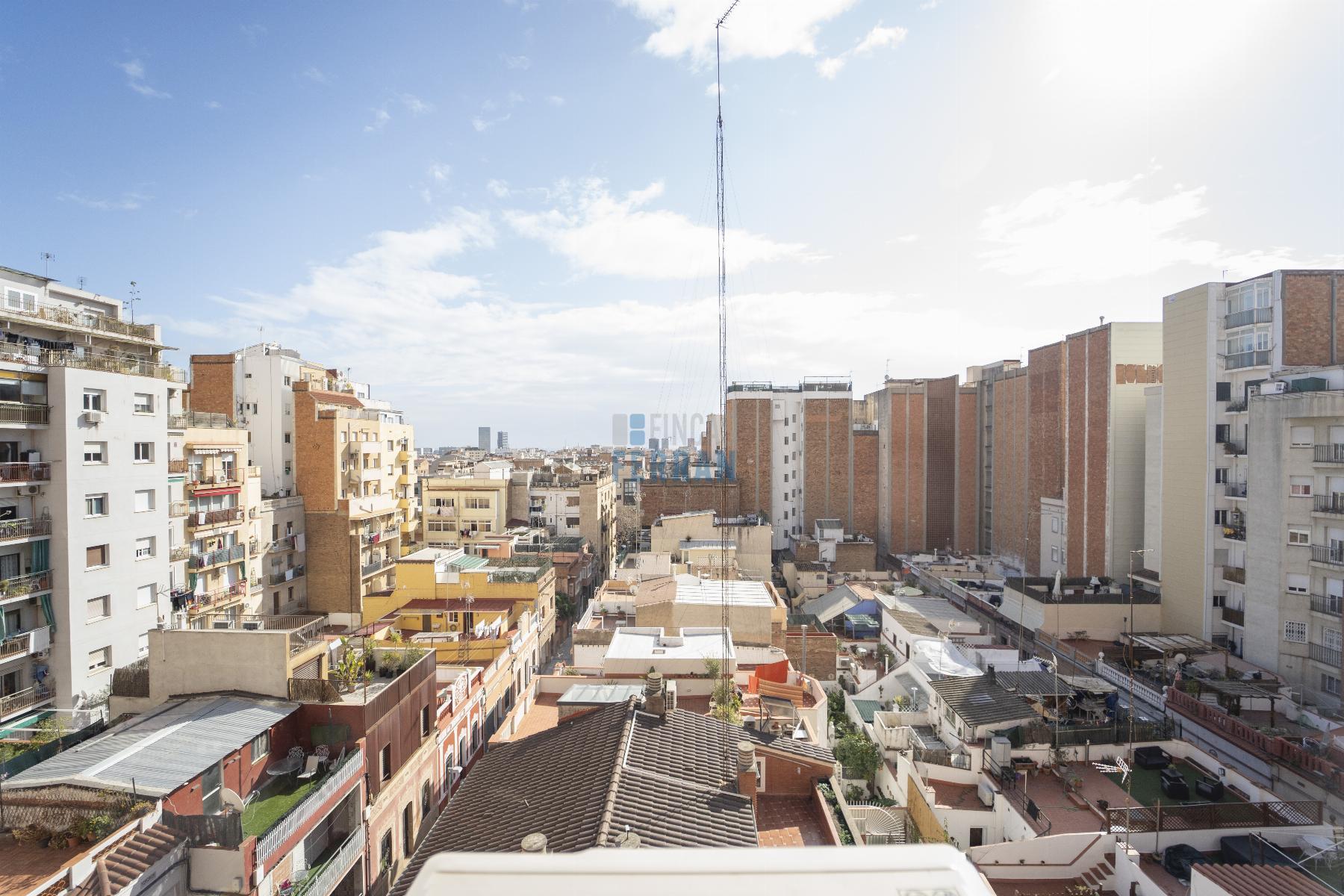For sale of flat in Barcelona