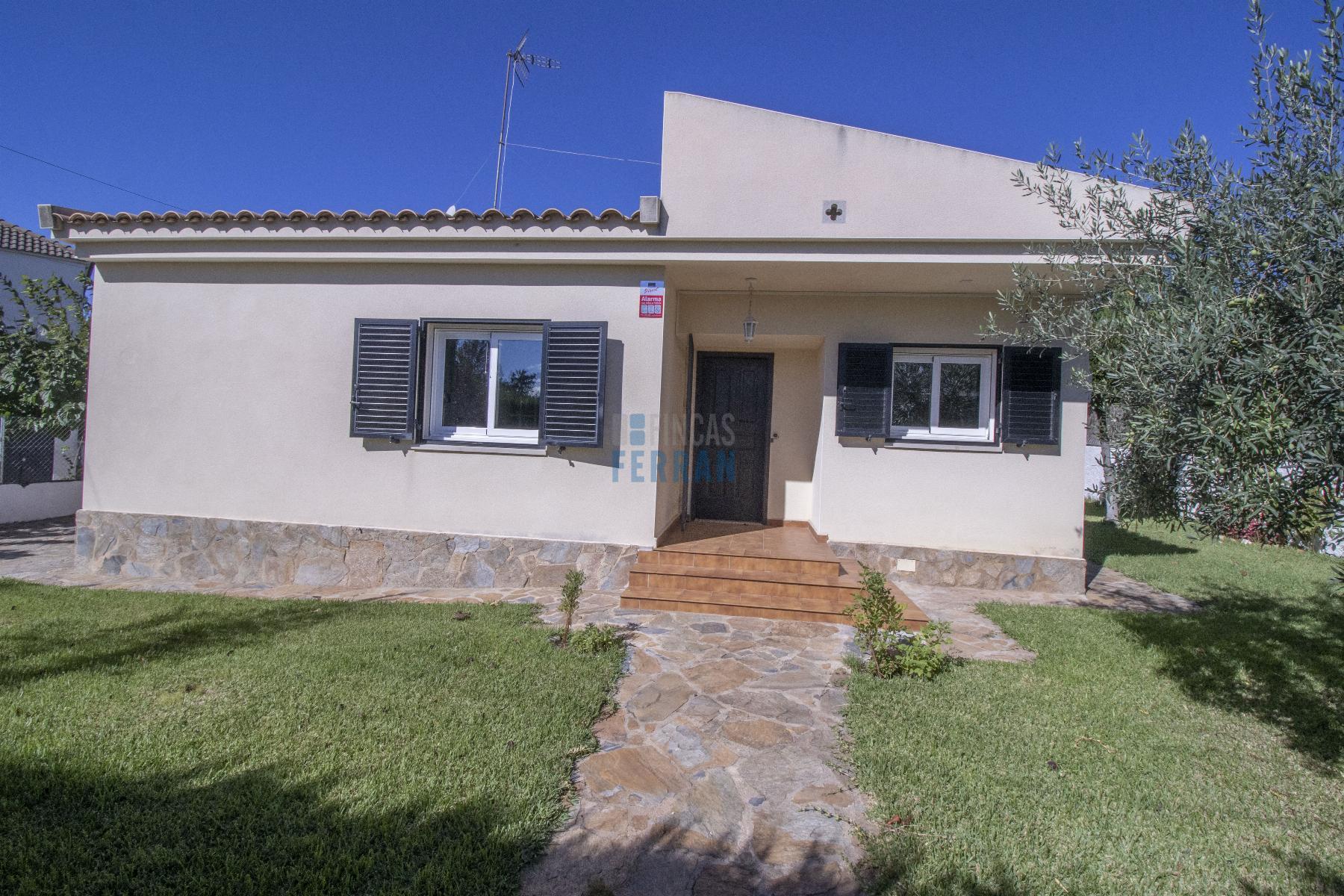 Venta de casa en Coma - Ruga