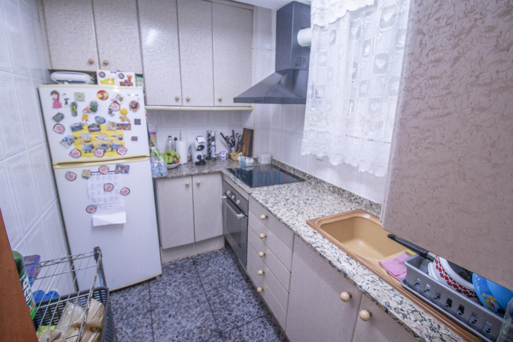 For sale of ground floor in Coma - Ruga