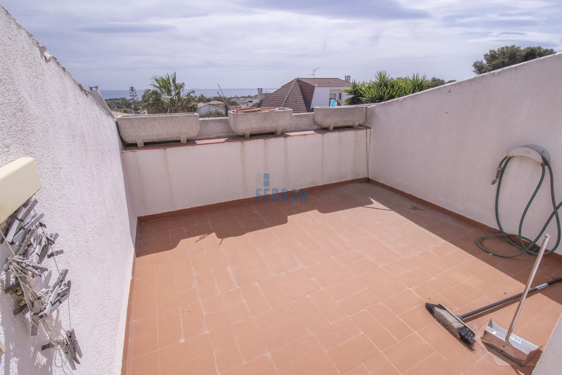 Venta de casa en Coma - Ruga
