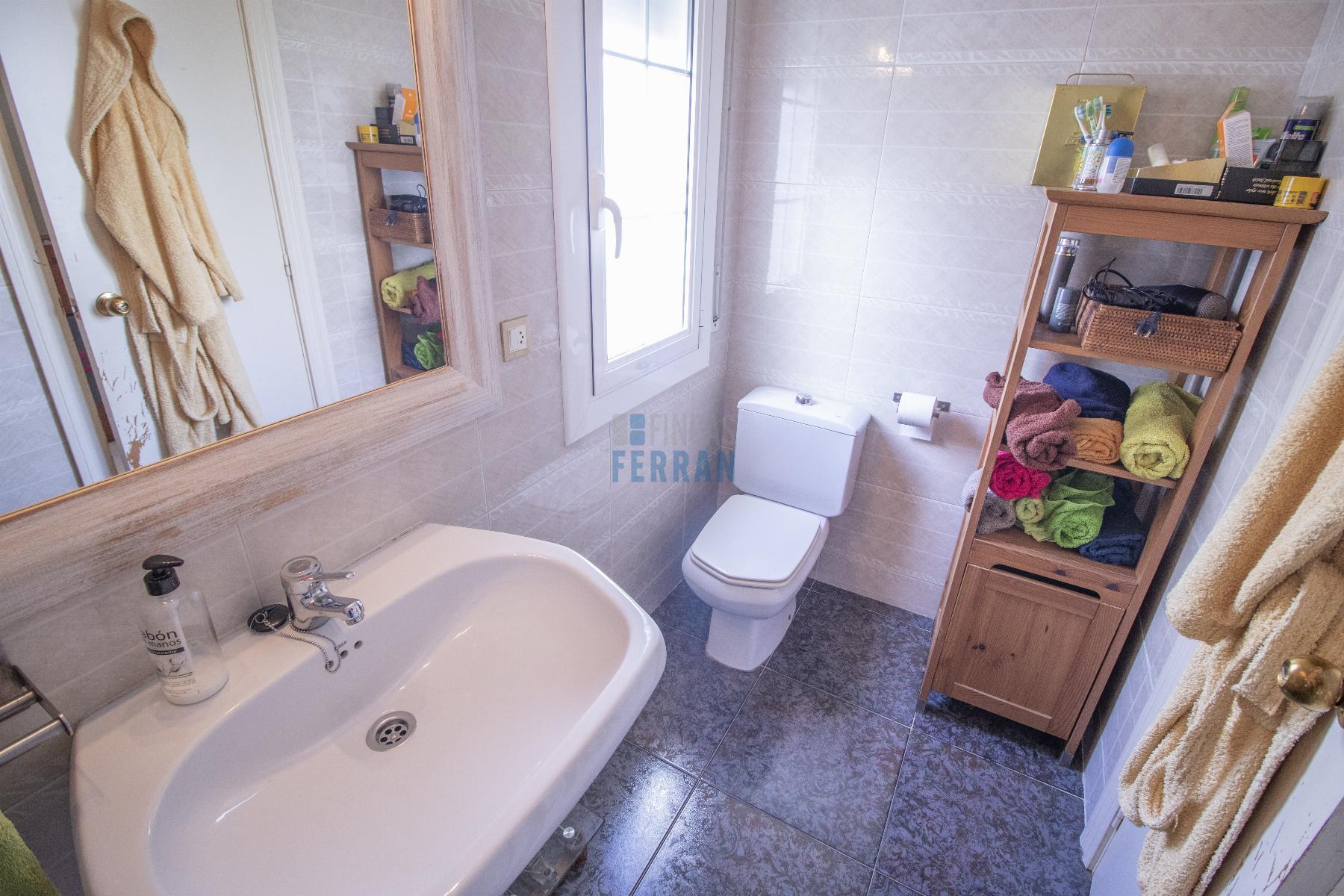 Venta de casa en Coma - Ruga