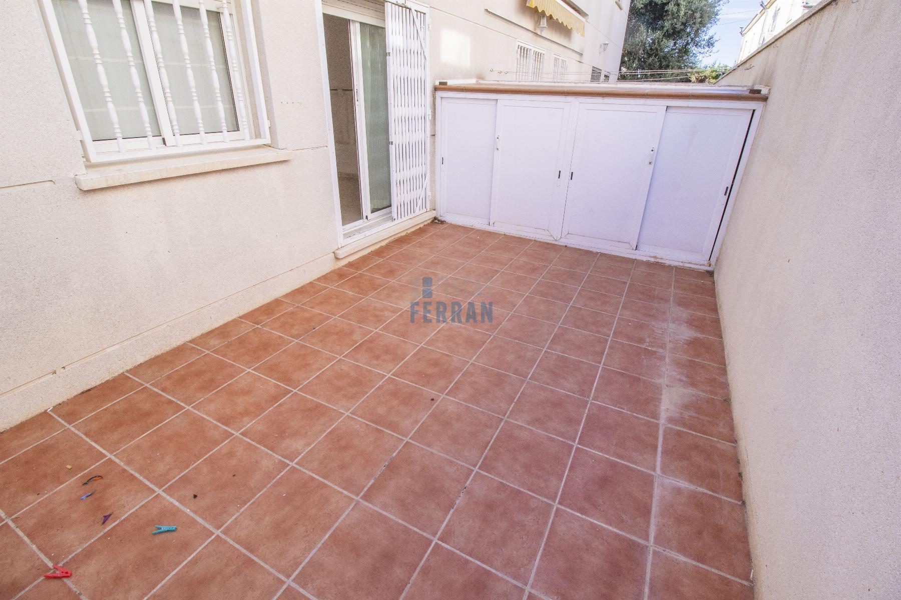 For sale of ground floor in Coma - Ruga