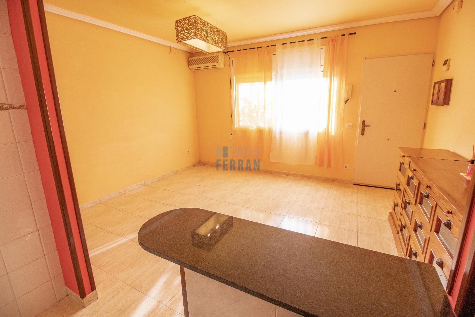 For sale of ground floor in Coma - Ruga