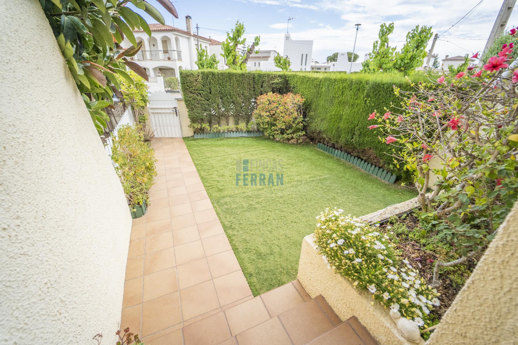 Venta de casa en Roda de Barà