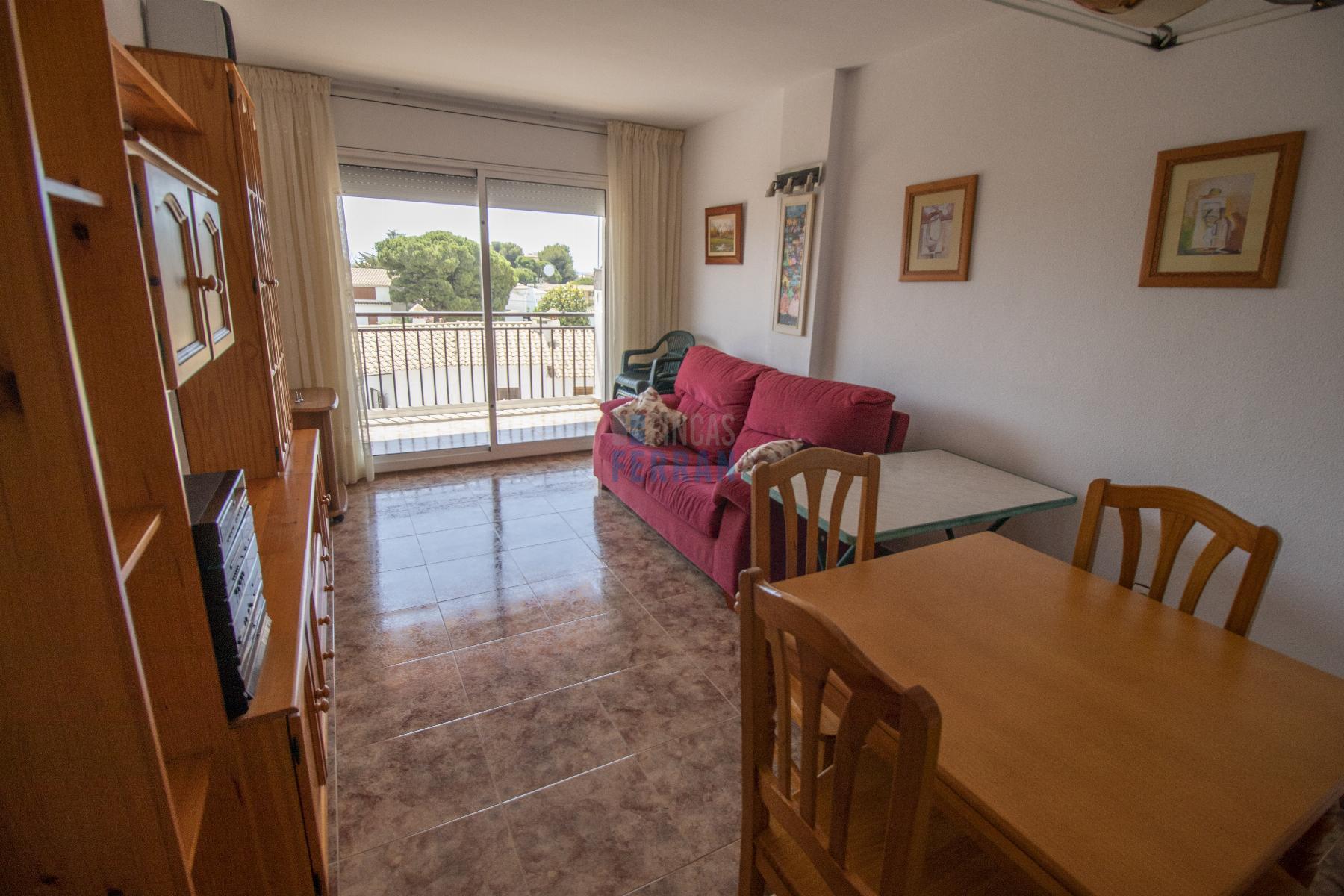 For sale of apartment in Coma - Ruga