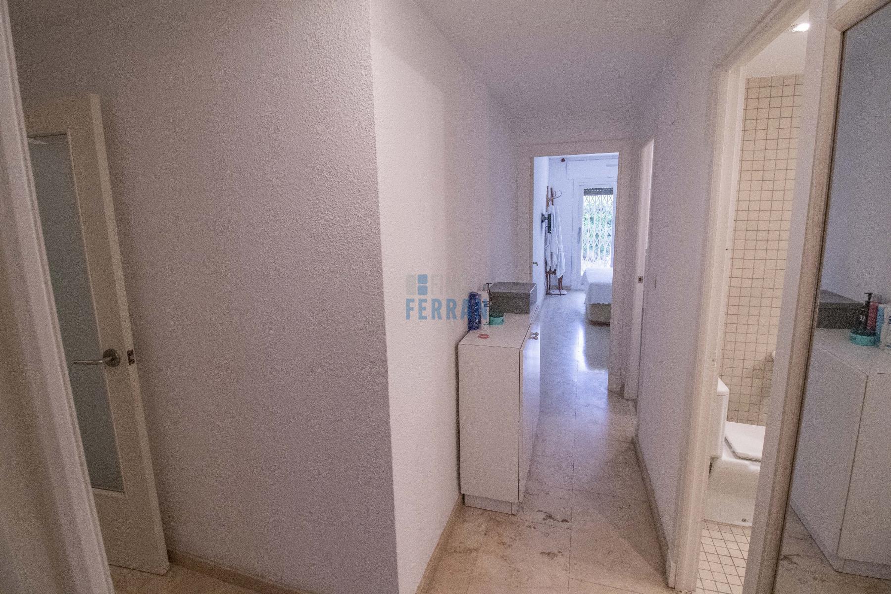 For sale of ground floor in Coma - Ruga