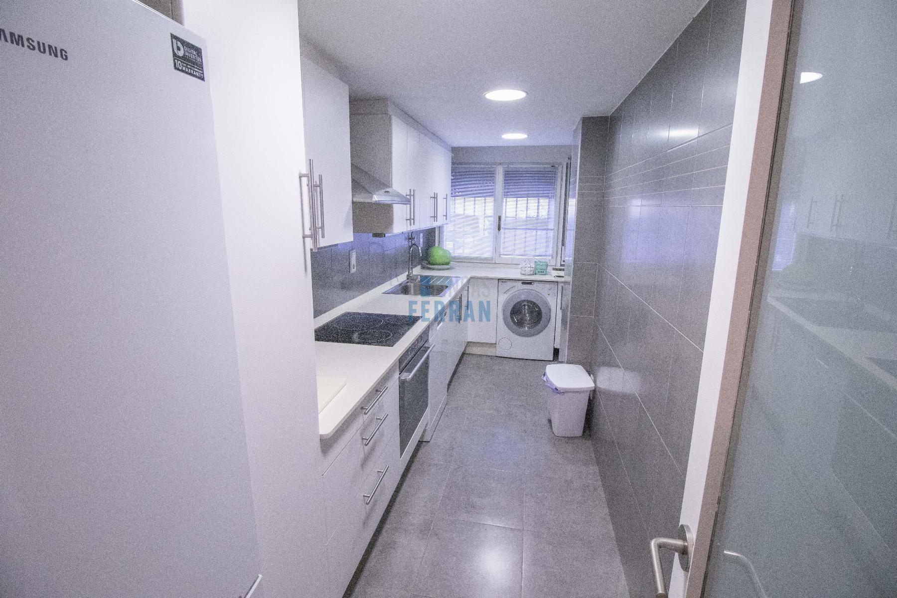 For sale of ground floor in Coma - Ruga