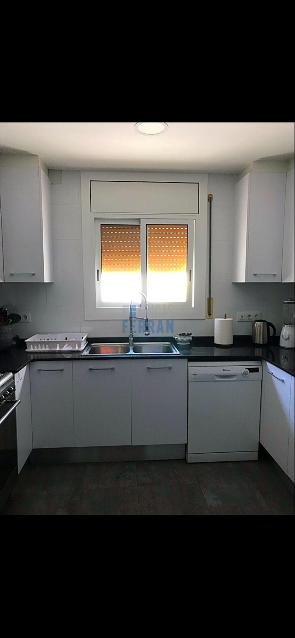 Venta de casa en Coma - Ruga