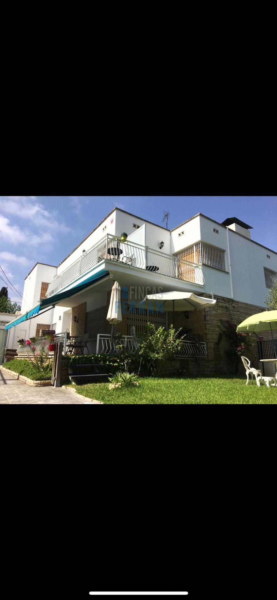 Venta de casa en Coma - Ruga