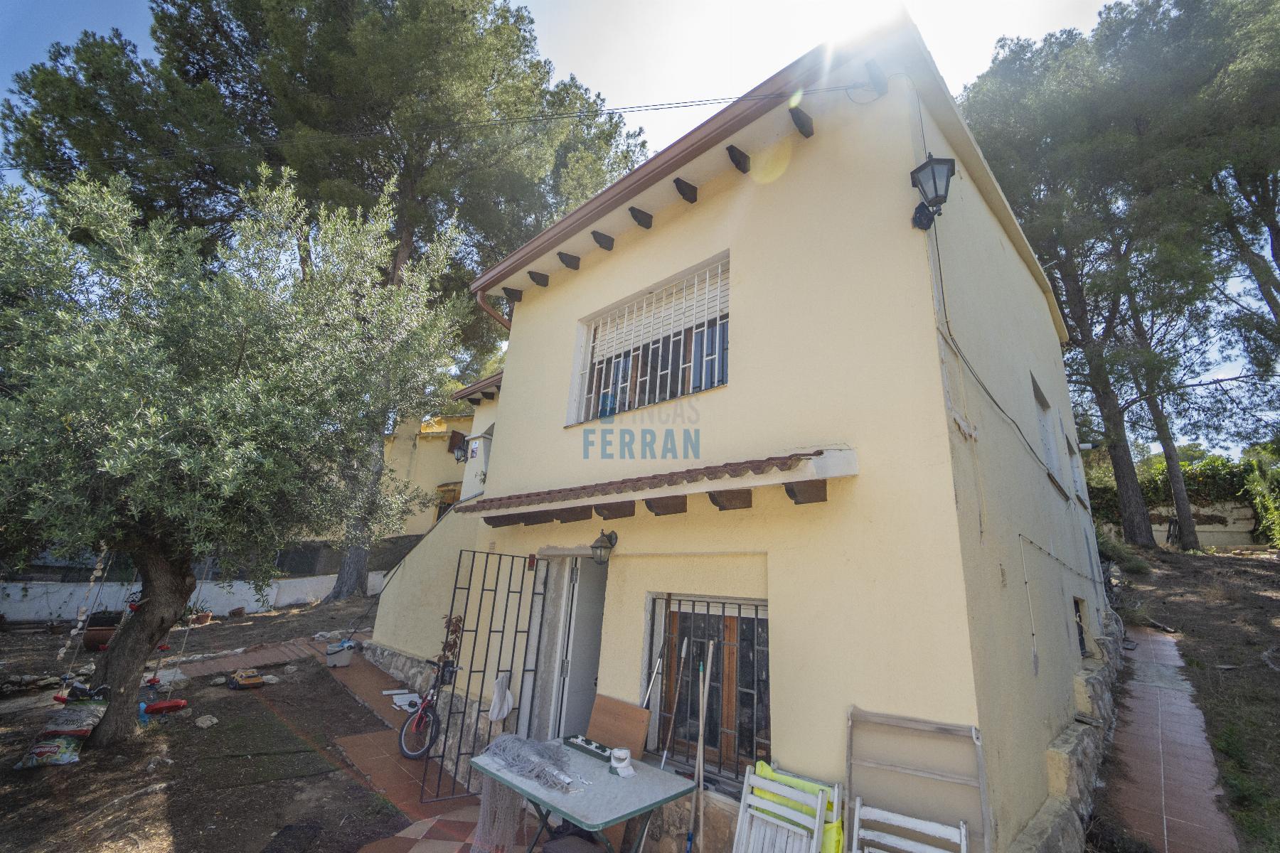 Venta de casa en Coma - Ruga