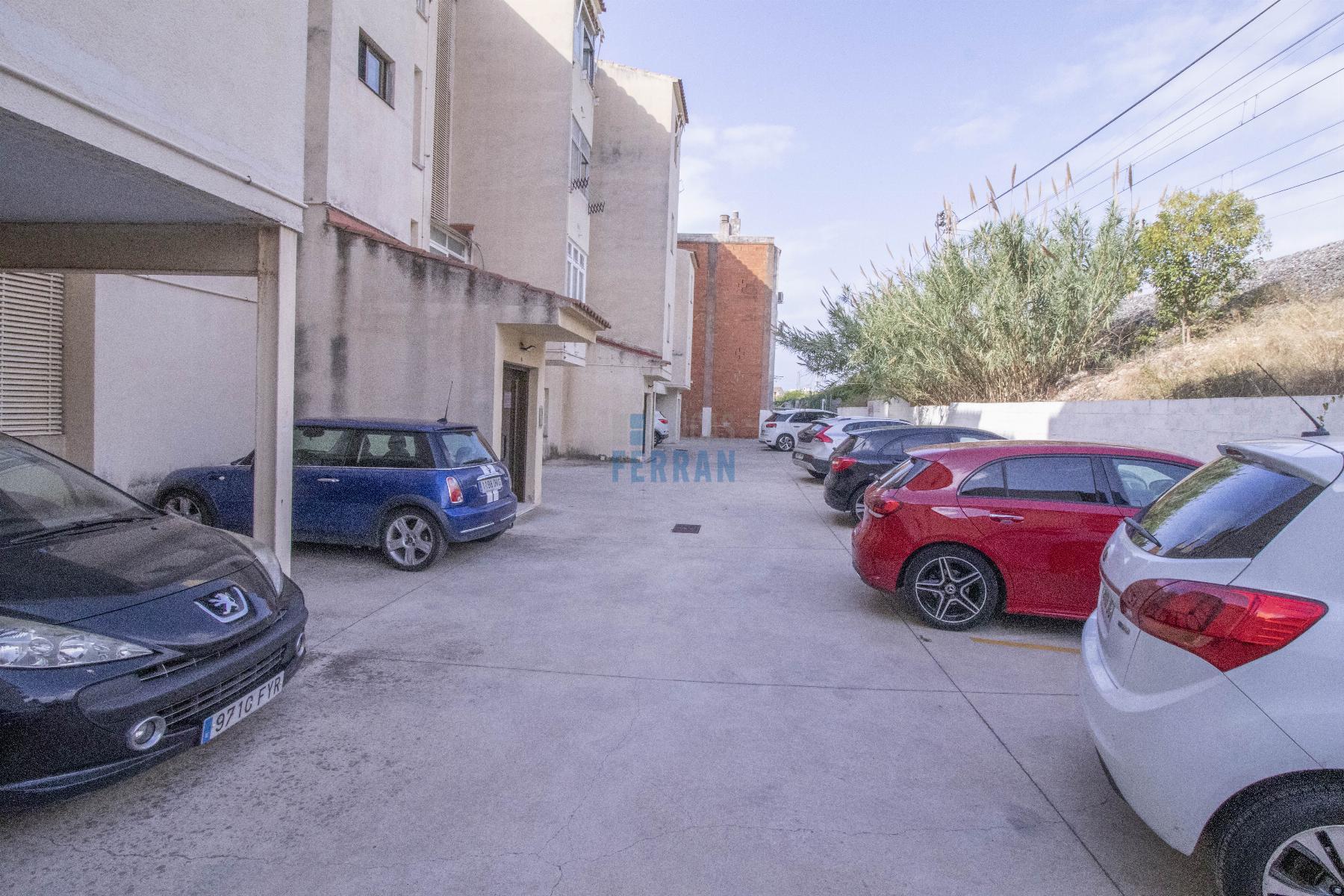 For sale of apartment in Coma - Ruga