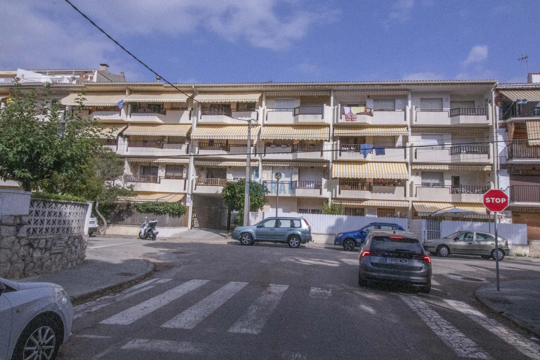 For sale of apartment in Coma - Ruga