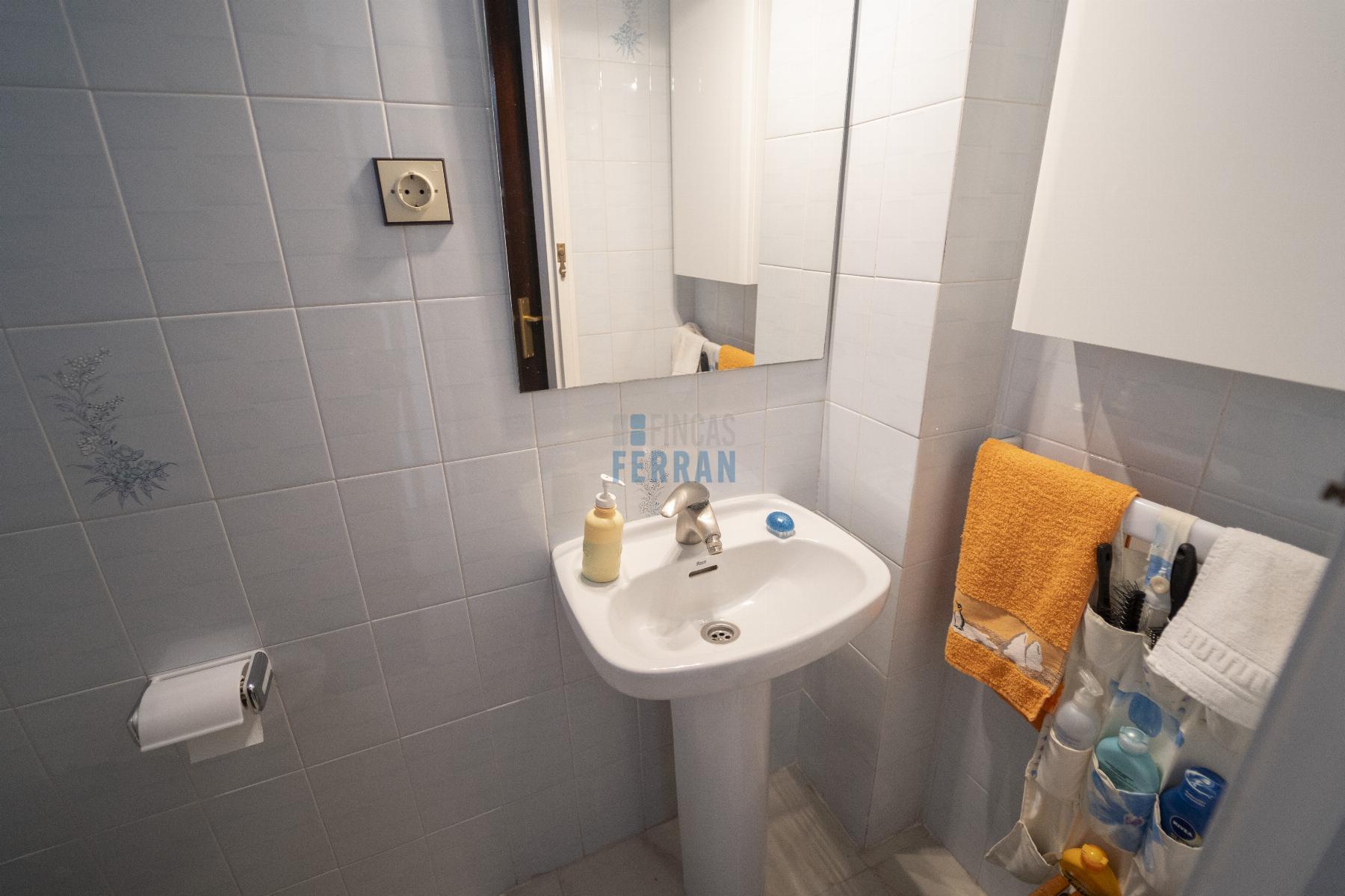 Venda de casa a Roda de Barà
