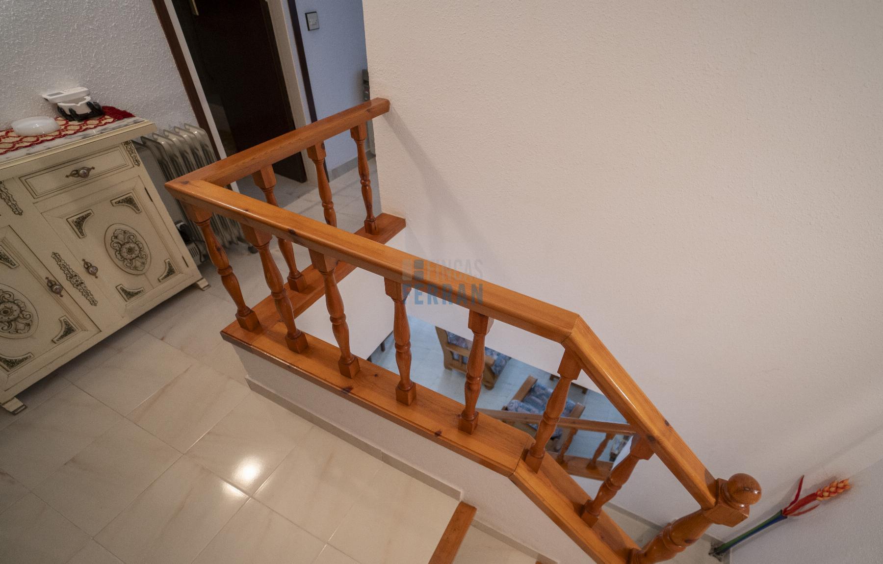 Venda de casa a Roda de Barà
