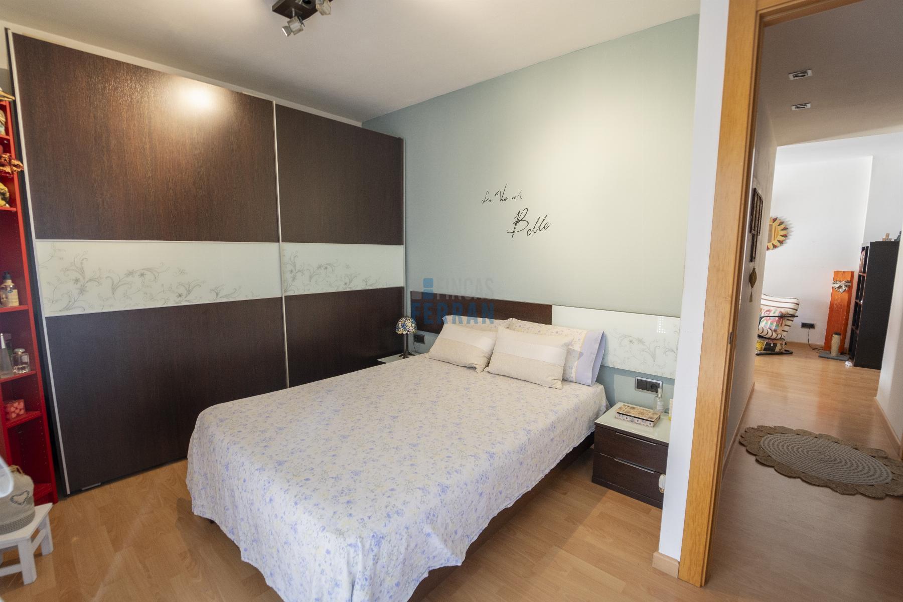 Продажа от

 Квартира на El Vendrell