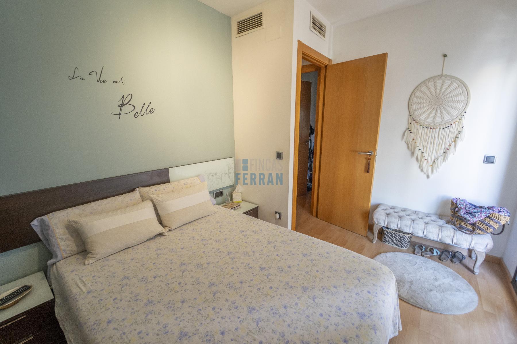 Продажа от

 Квартира на El Vendrell