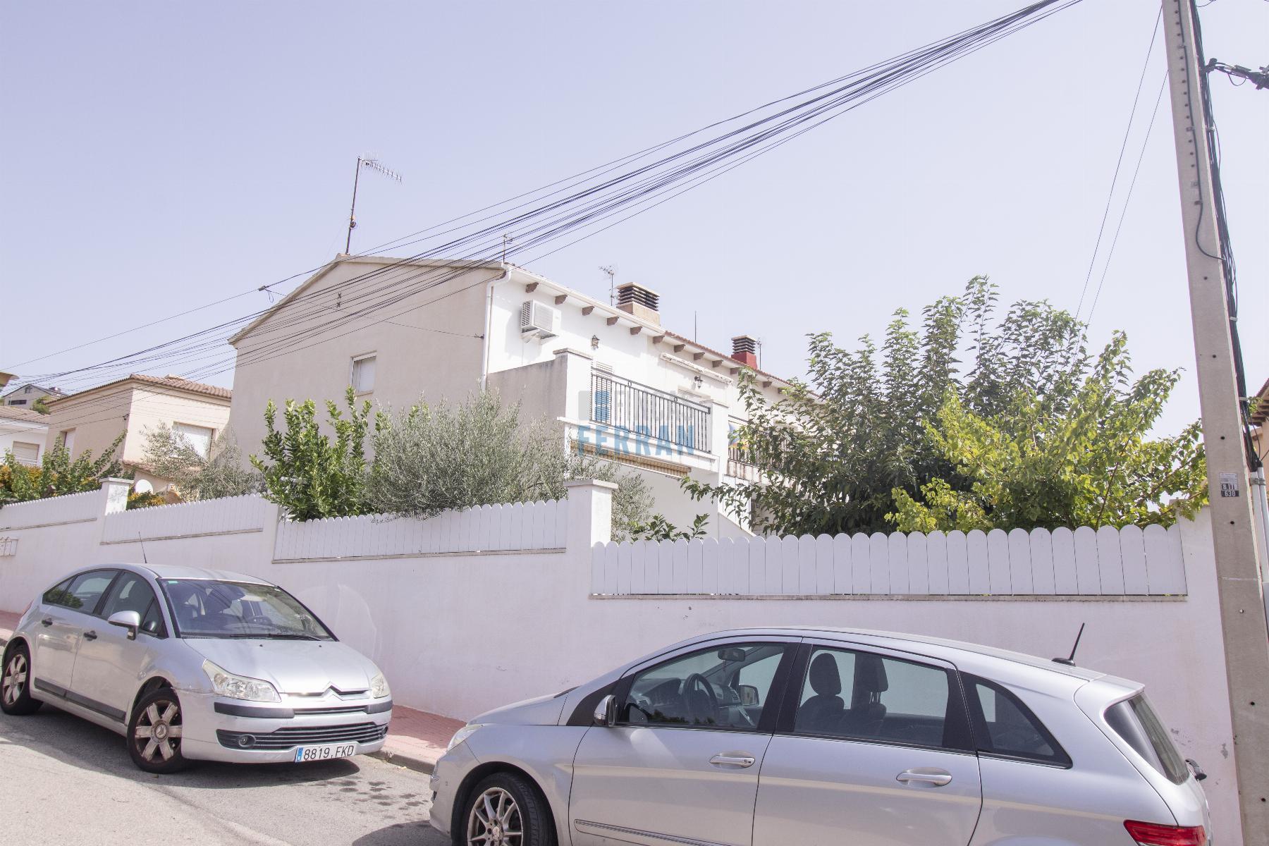 Venta de casa en Coma - Ruga