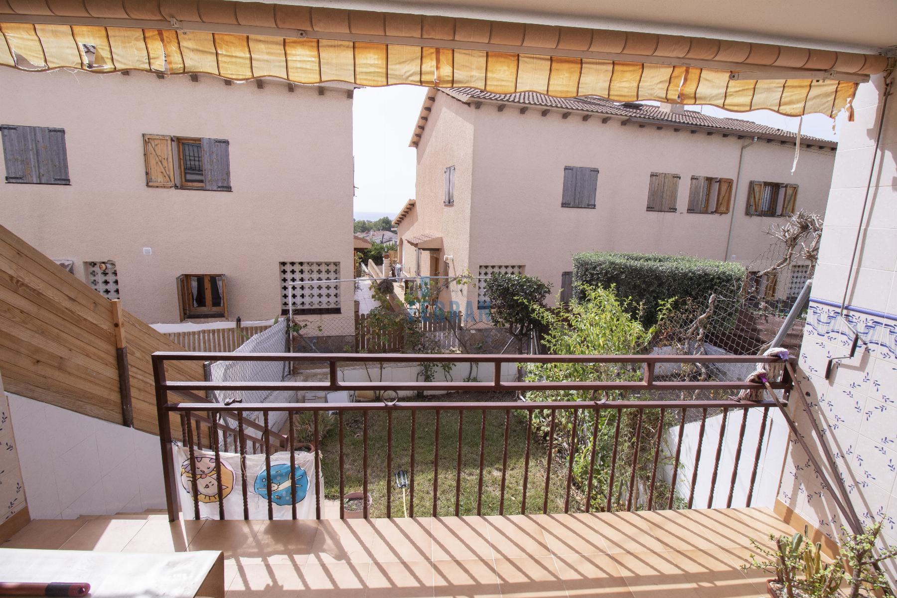 Venta de casa en Coma - Ruga