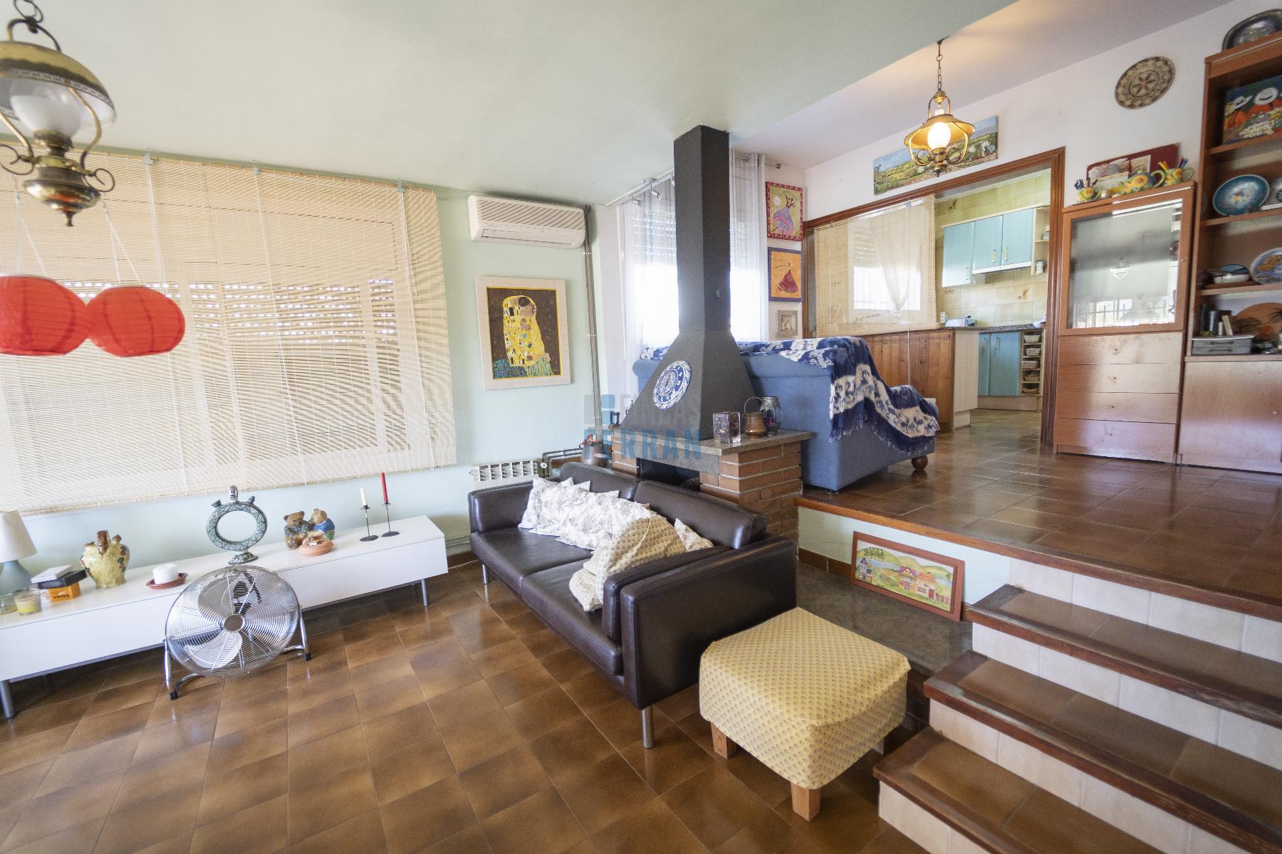 Venta de casa en Coma - Ruga