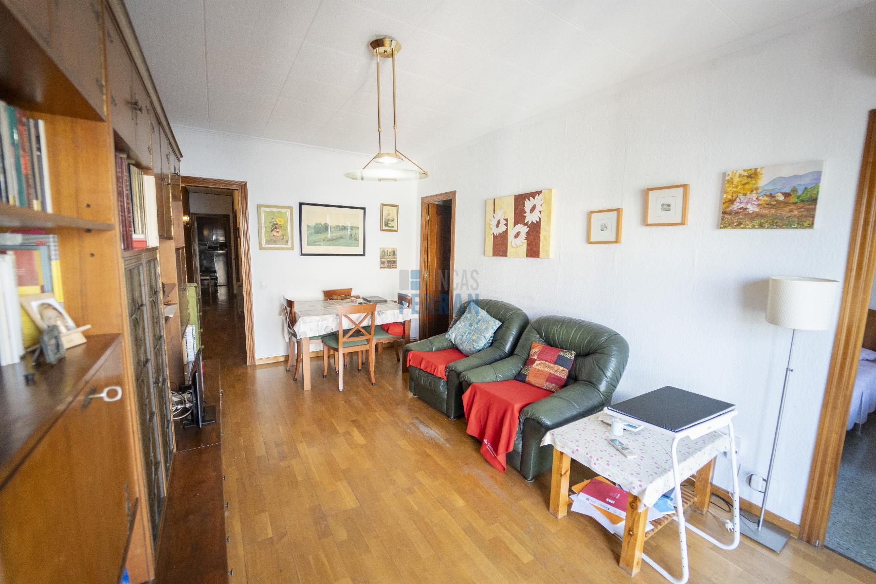 For sale of flat in Barcelona