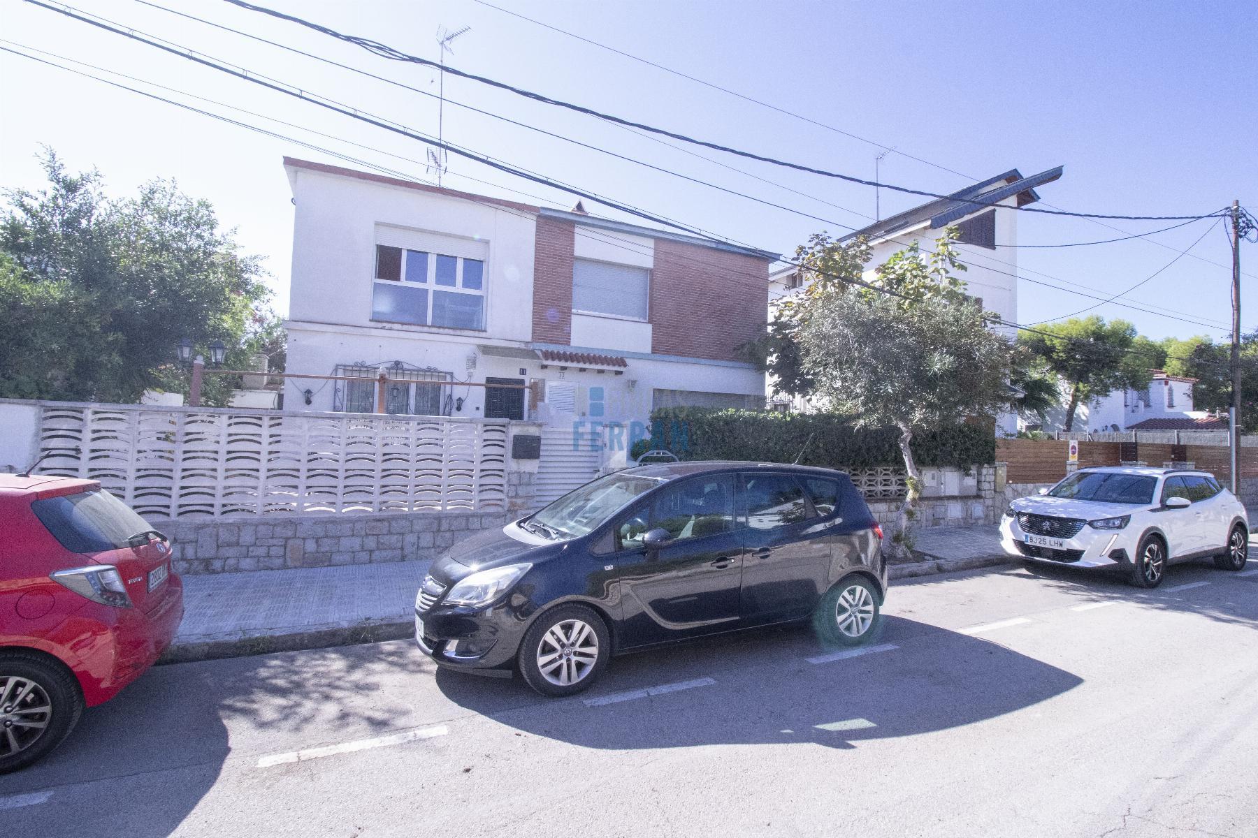 Venda de casa a Coma - Ruga
