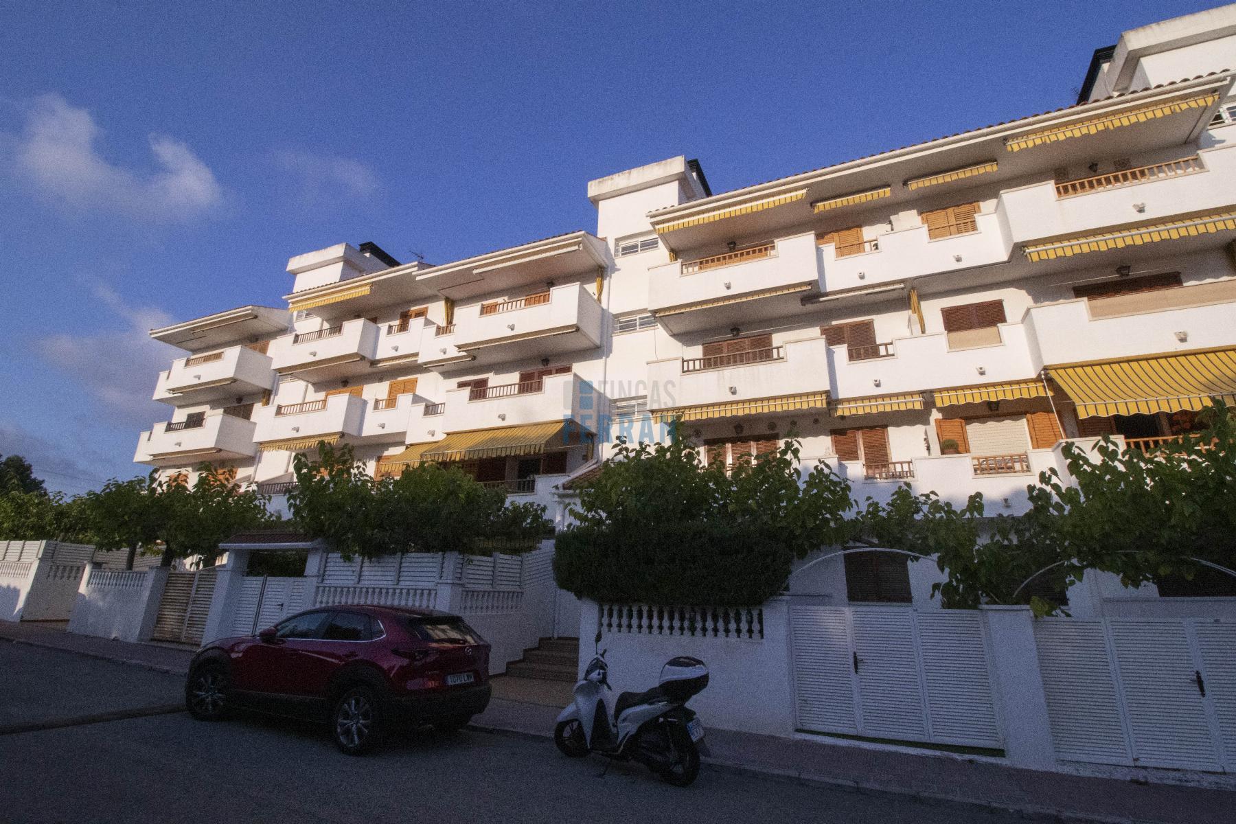 For sale of apartment in Coma - Ruga