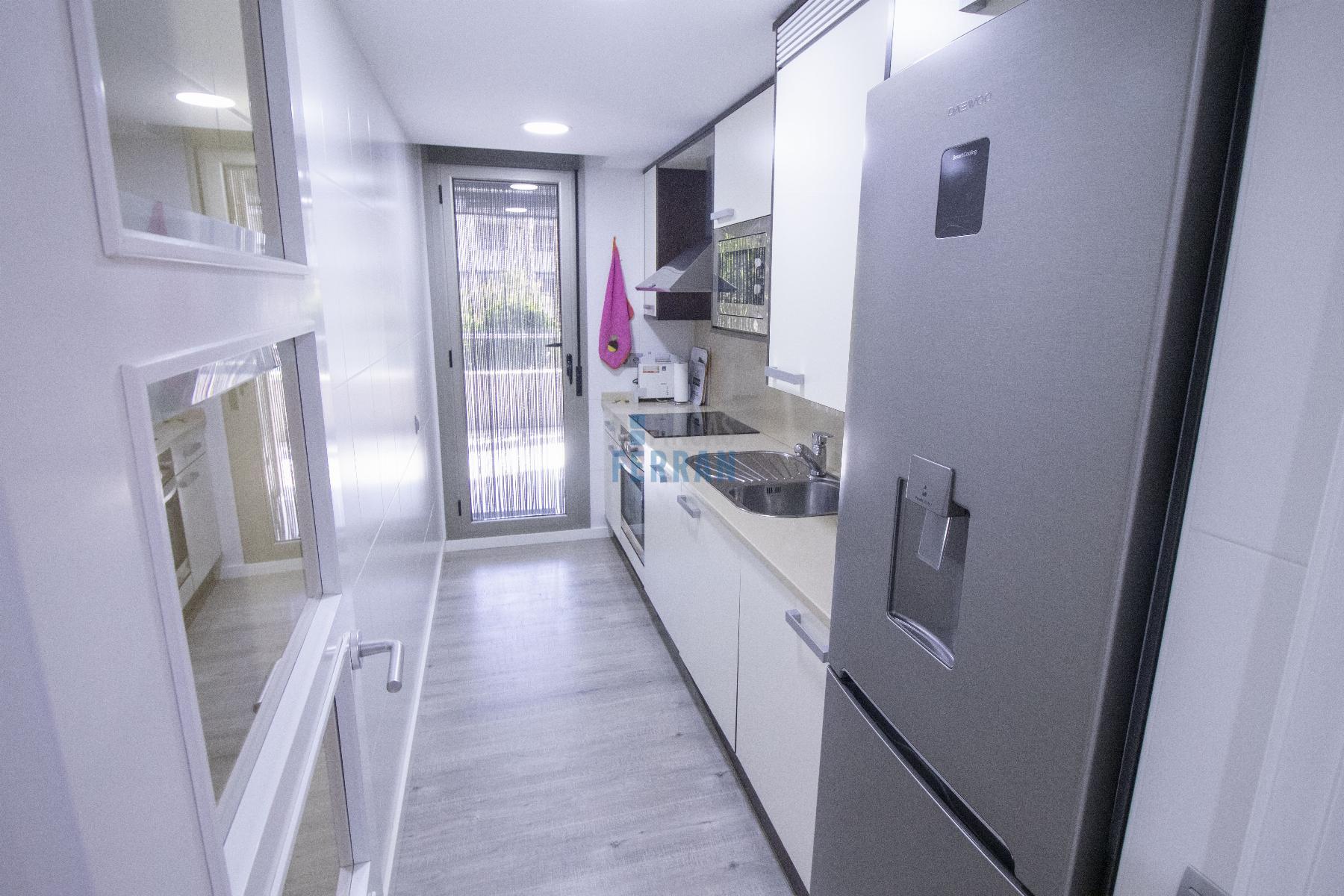 For sale of ground floor in Coma - Ruga