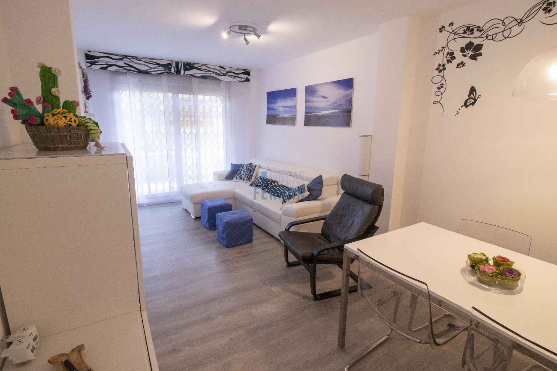 For sale of ground floor in Coma - Ruga