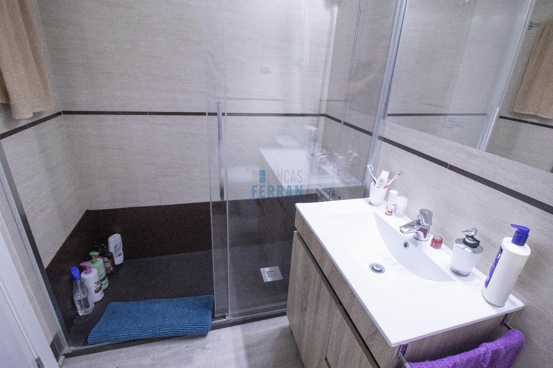 For sale of ground floor in Coma - Ruga