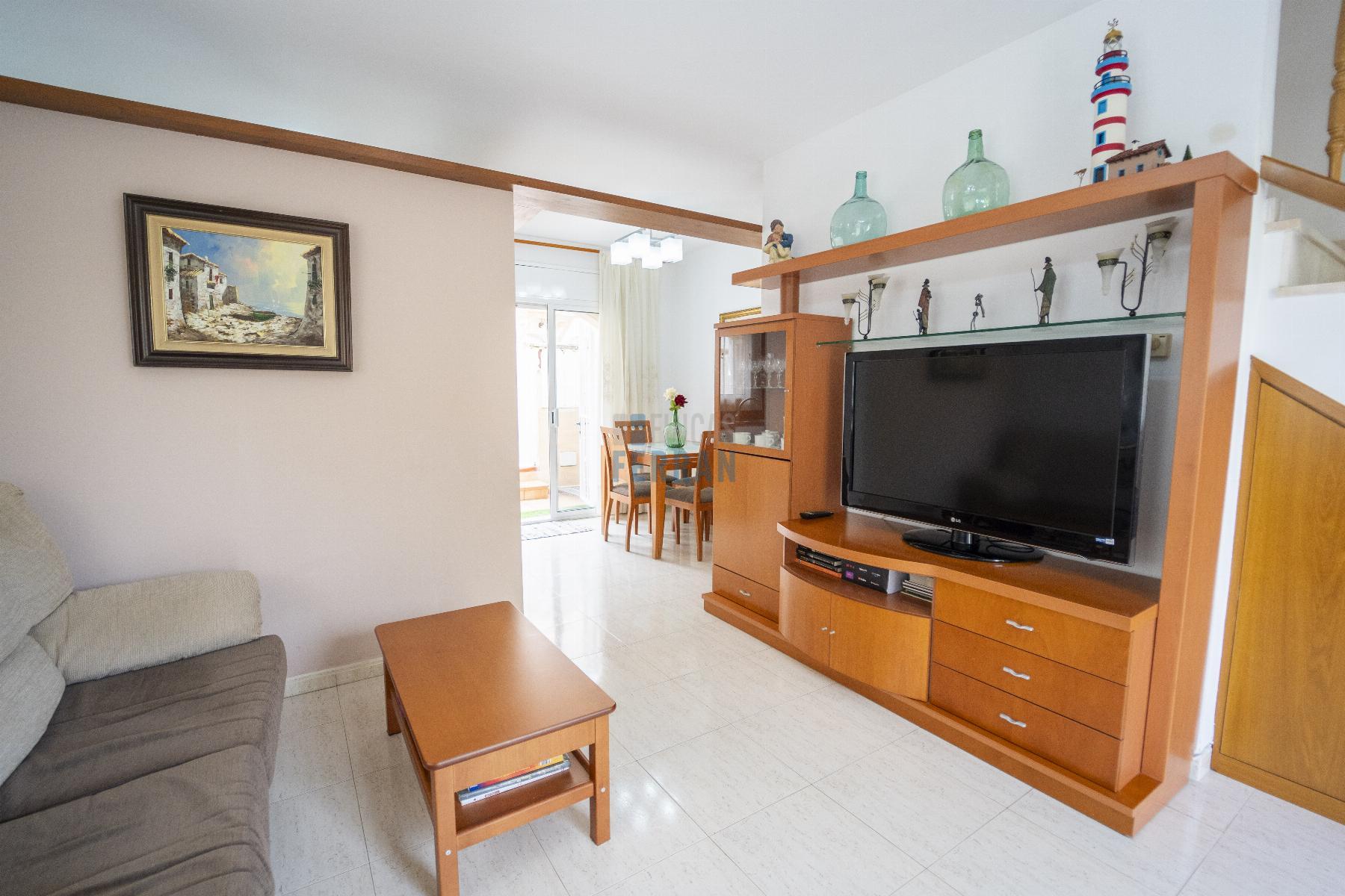 Venta de casa en Coma - Ruga