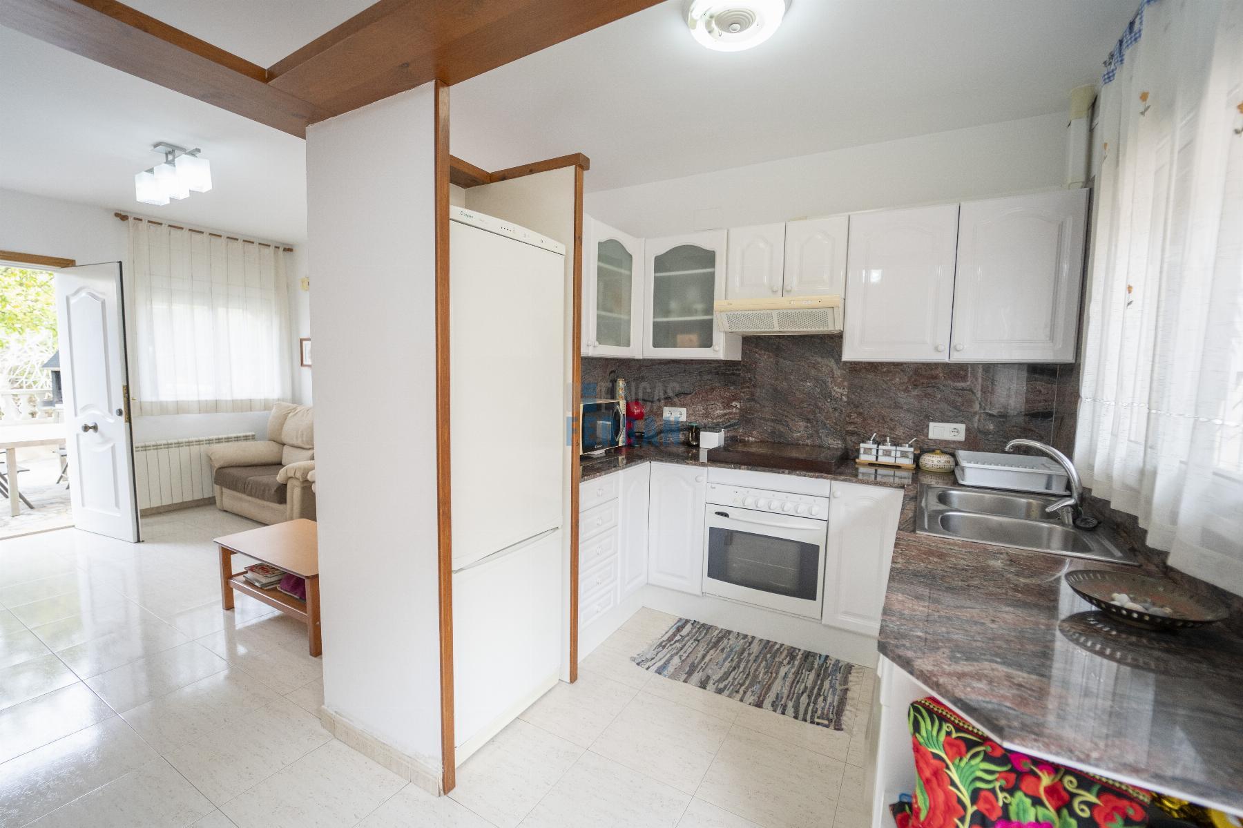 Venta de casa en Coma - Ruga