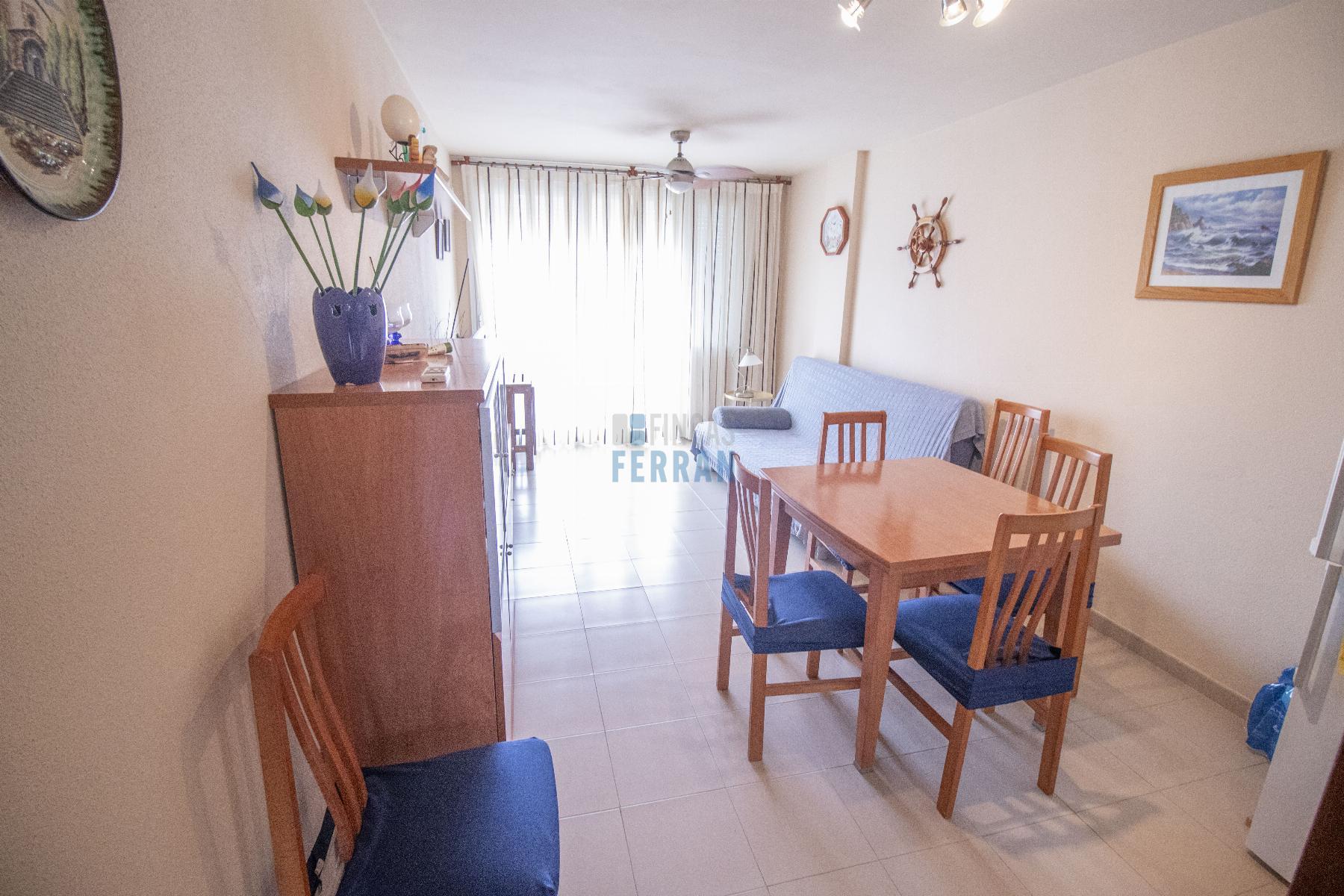 For sale of penthouse in Coma - Ruga