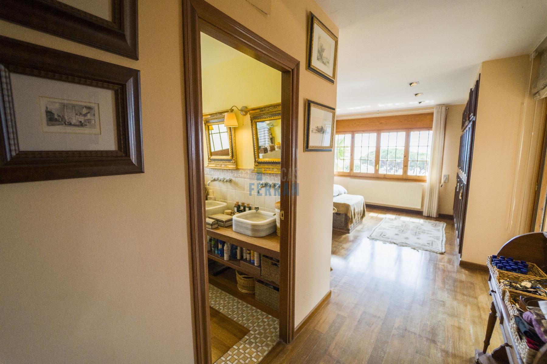 For sale of house in Cabrils