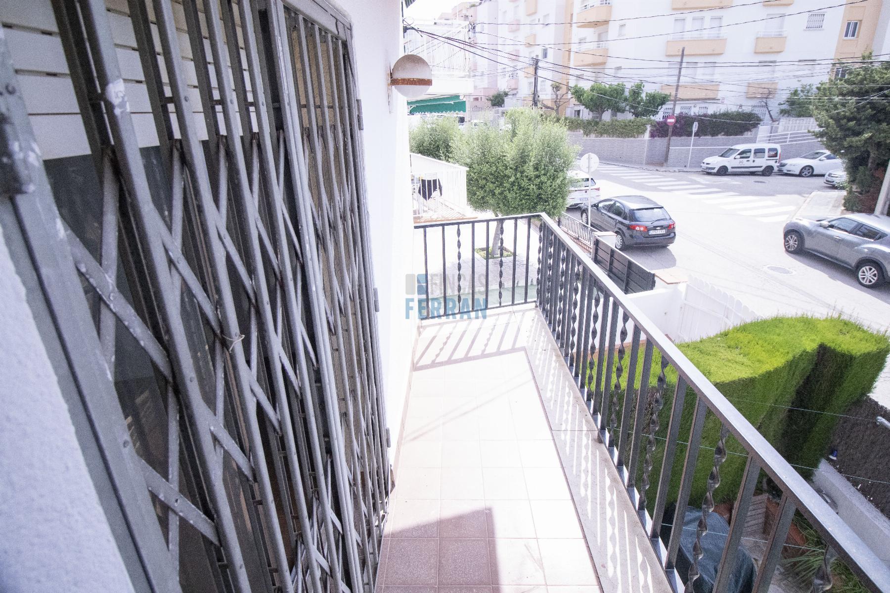 For sale of apartment in Coma - Ruga