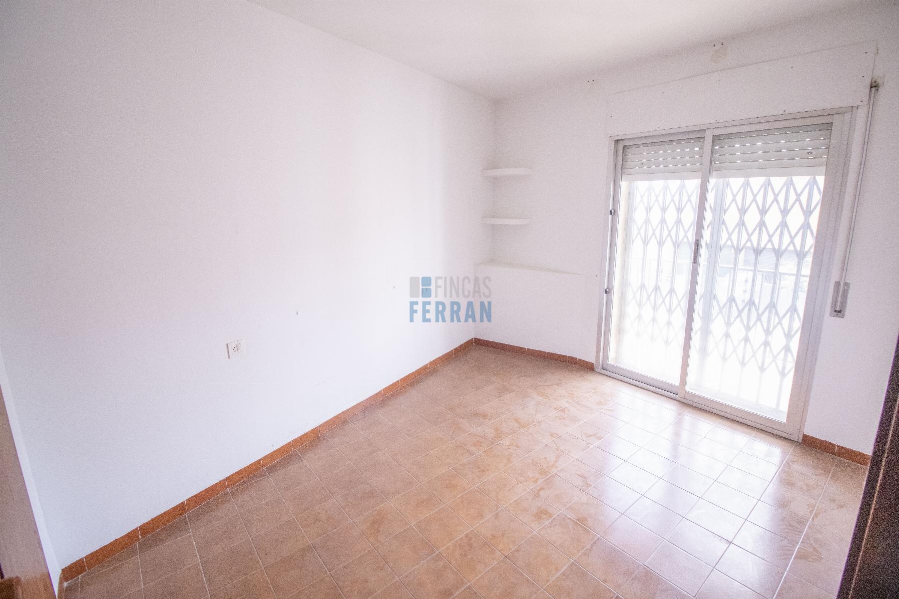 For sale of apartment in Coma - Ruga