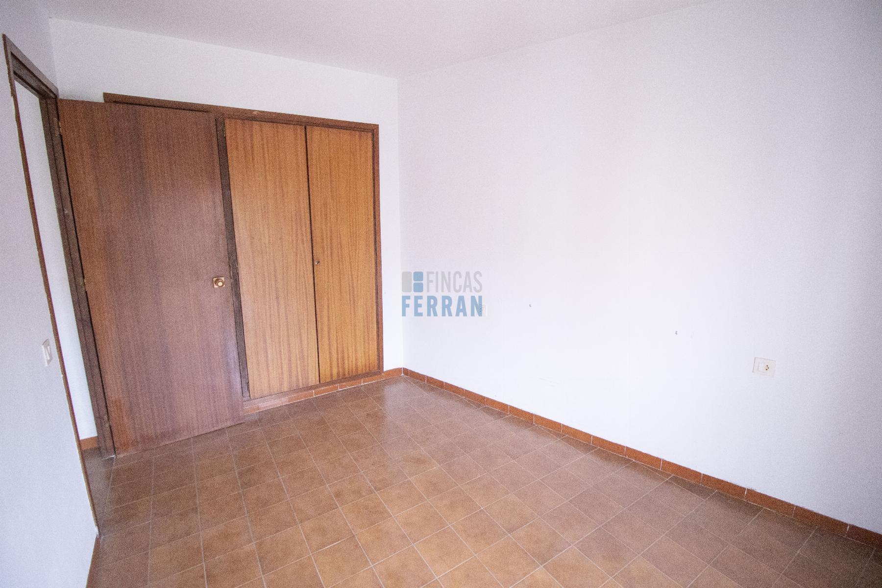 For sale of apartment in Coma - Ruga