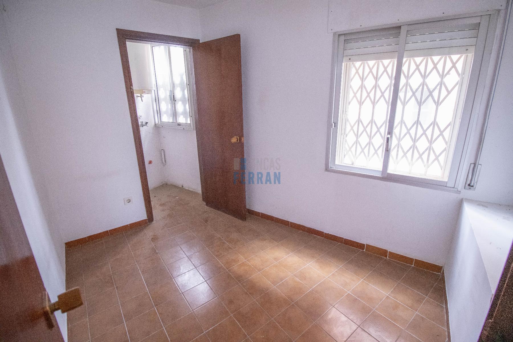 For sale of apartment in Coma - Ruga