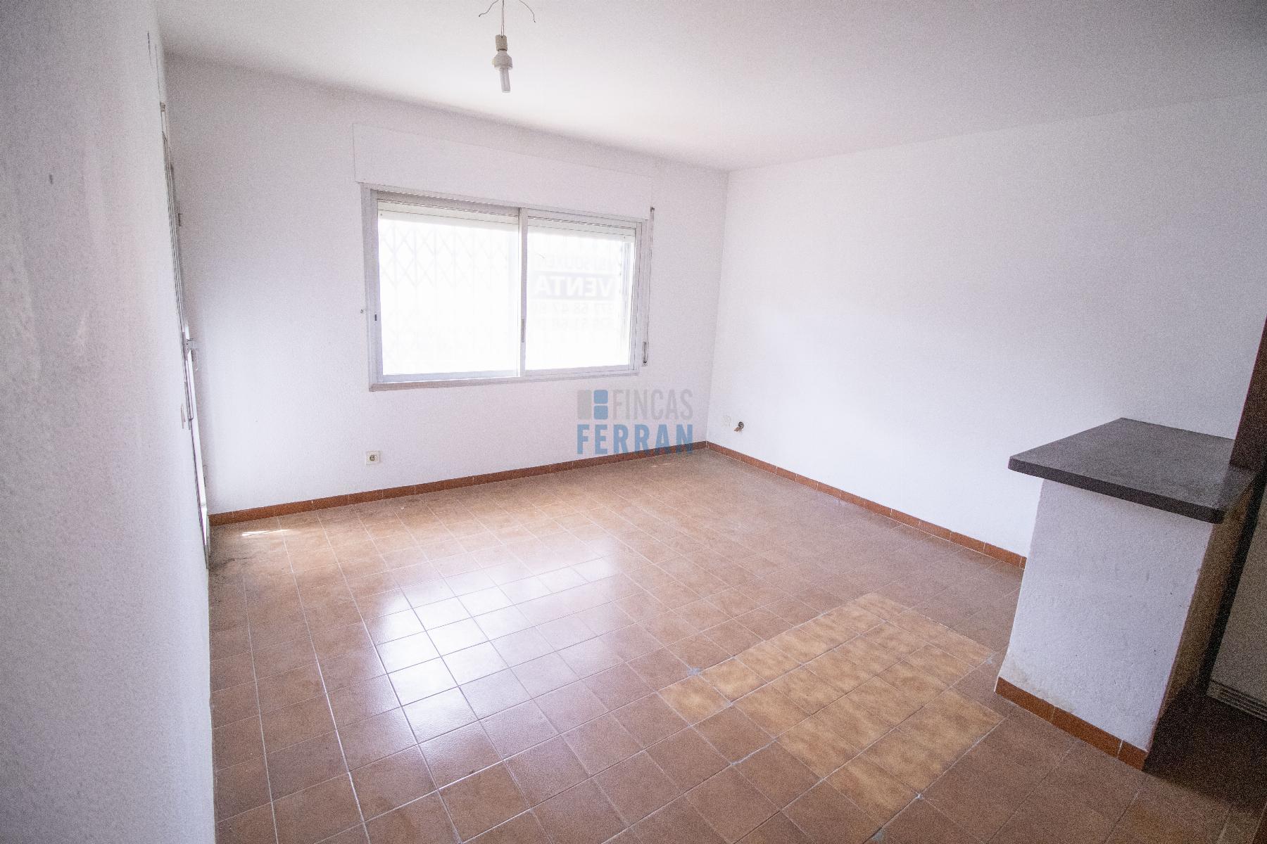 For sale of apartment in Coma - Ruga