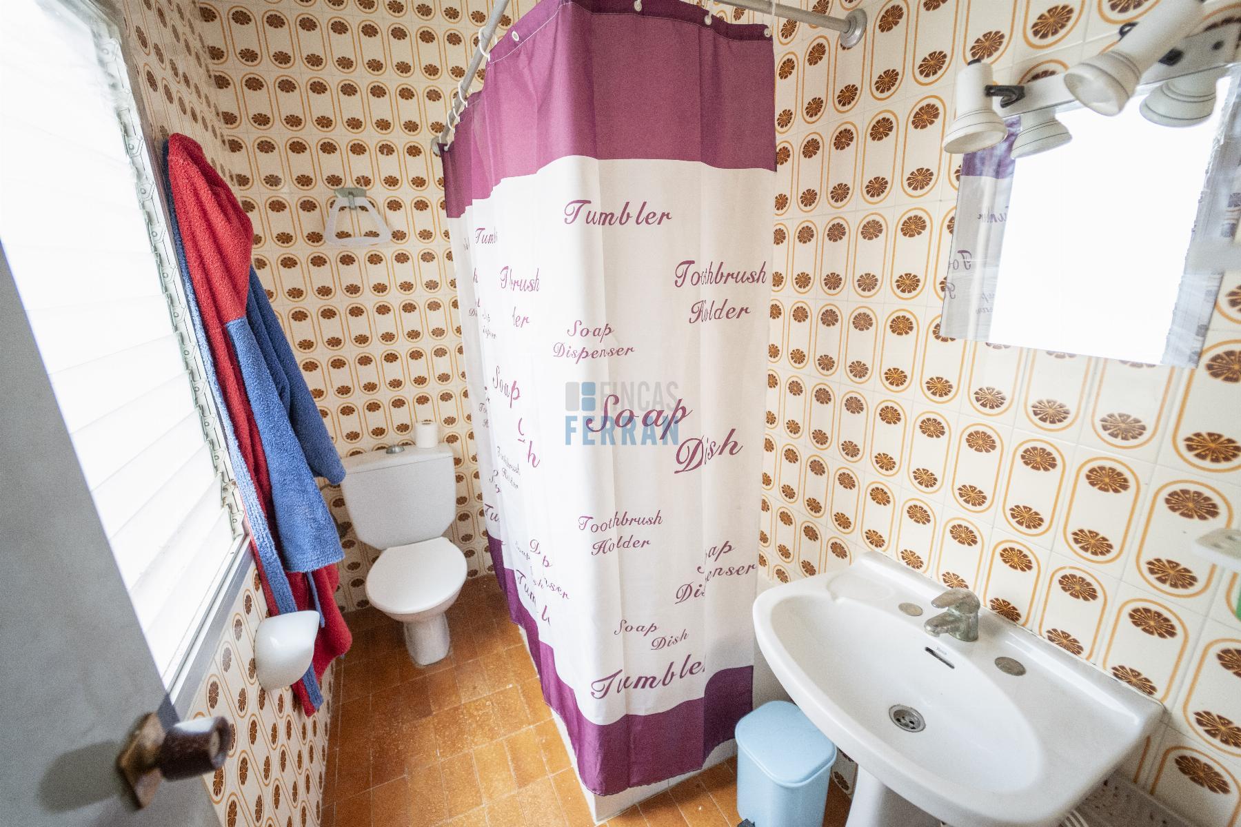 Venda de edifici a La Ràpita