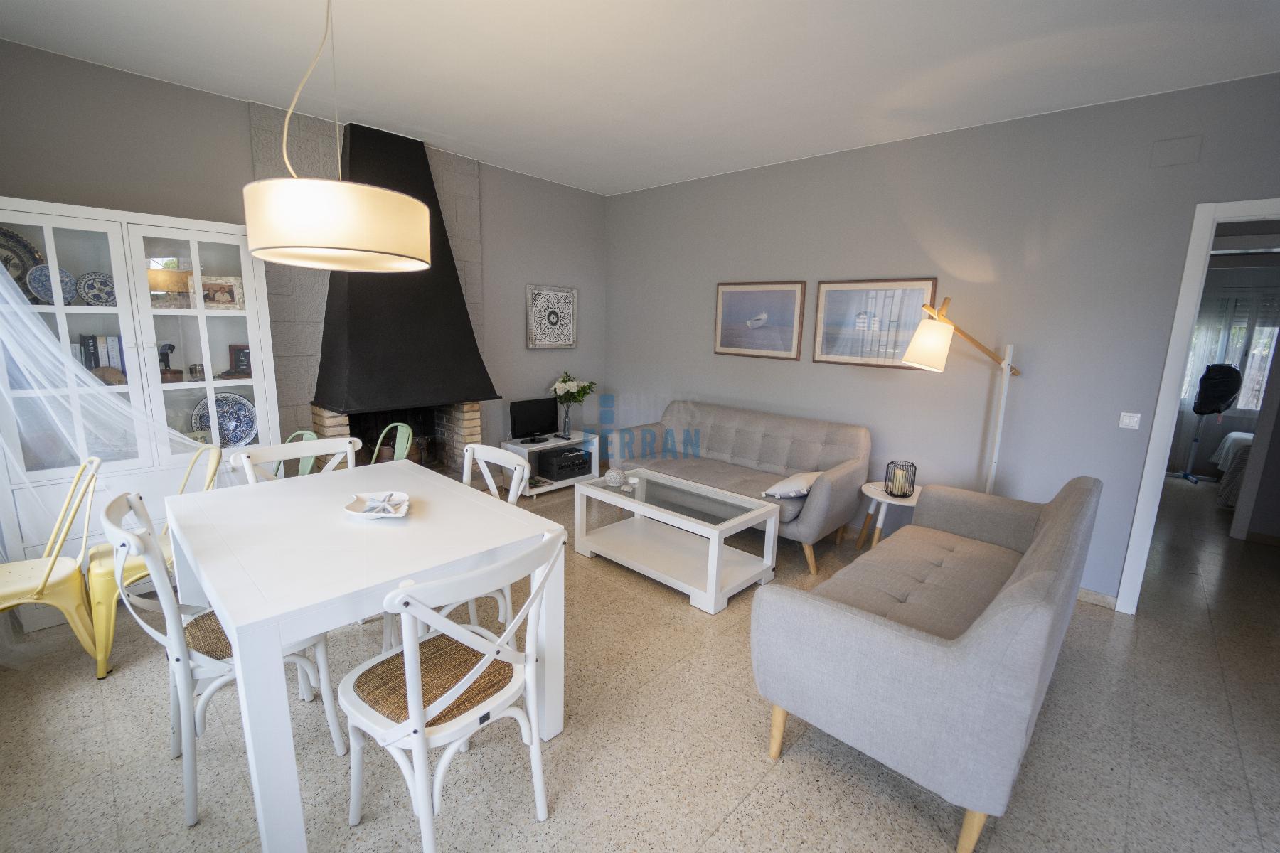 Venta de casa en Coma - Ruga