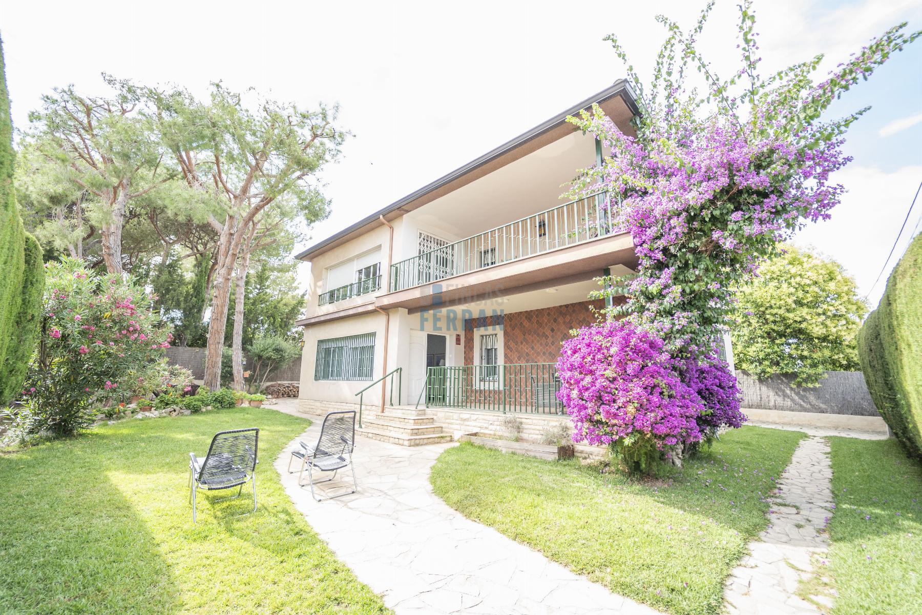 Venta de casa en Coma - Ruga