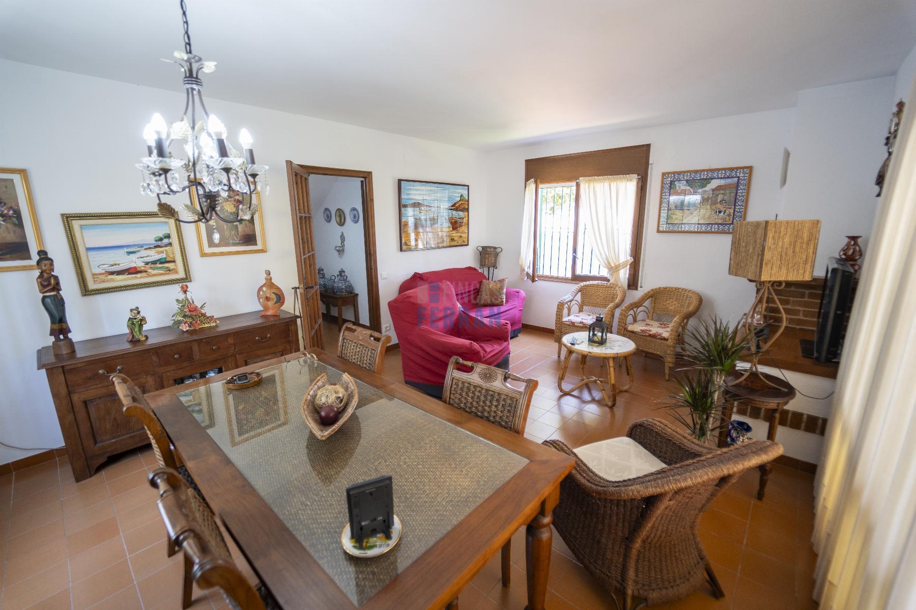 Venta de casa en Coma - Ruga
