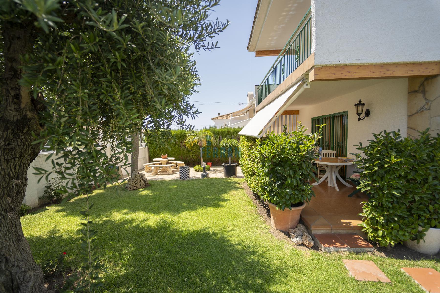 Venta de casa en Coma - Ruga