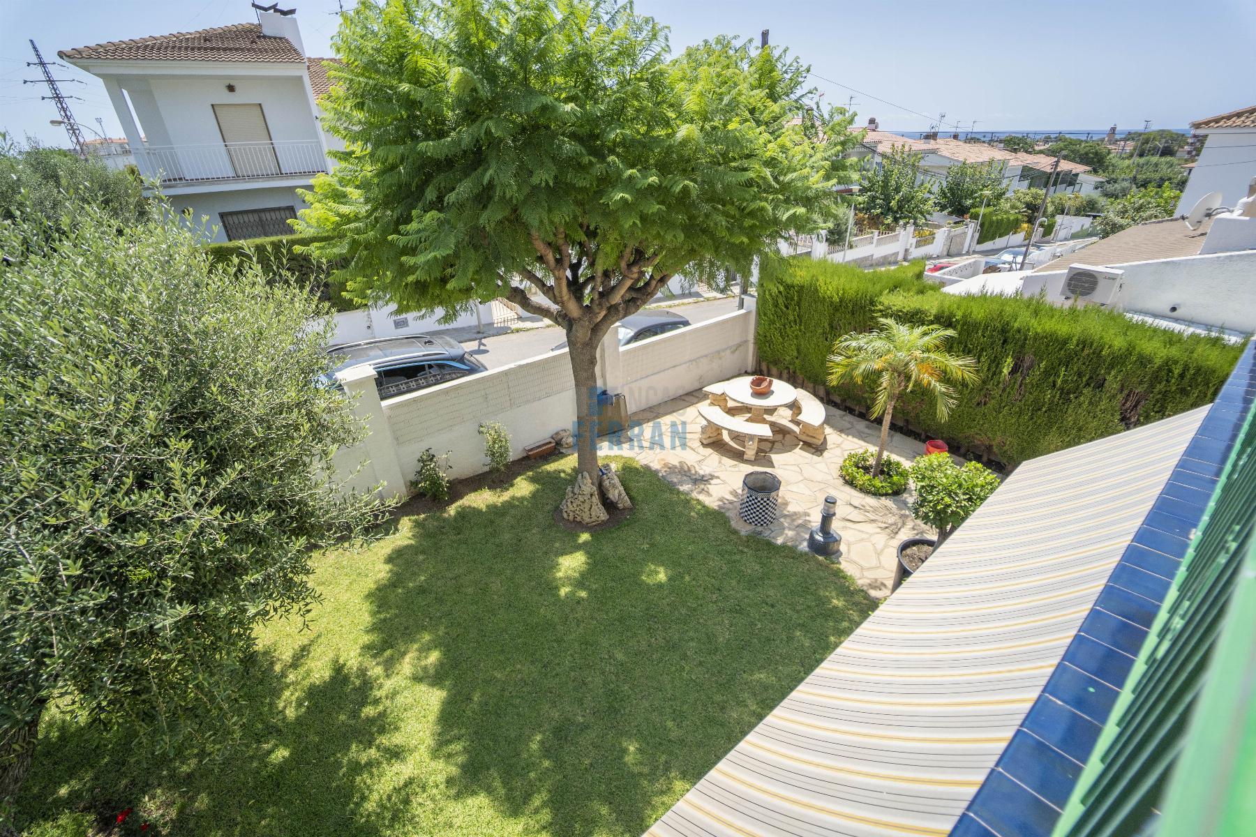 Venta de casa en Coma - Ruga