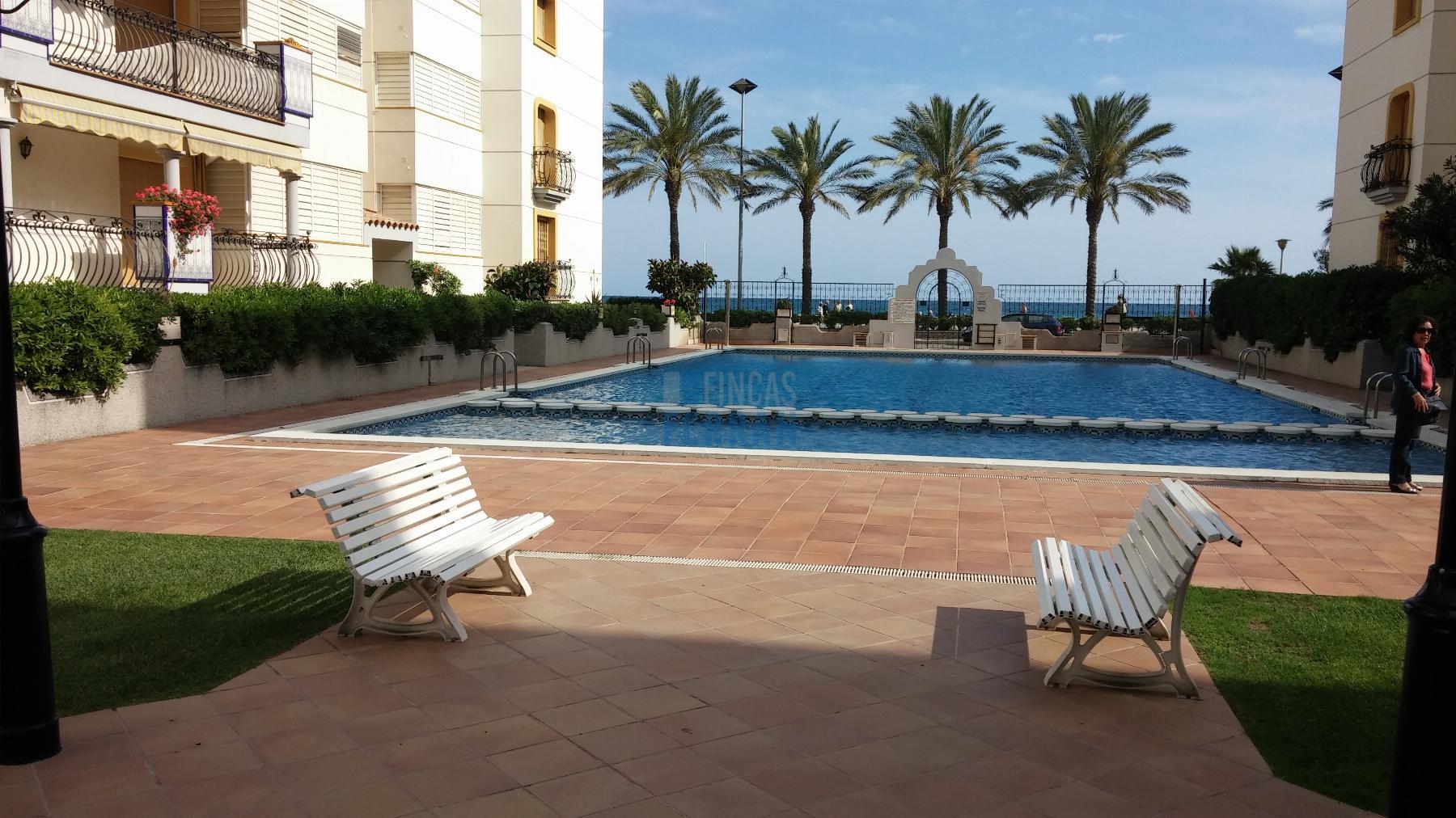 Venta de planta baja en Calafell