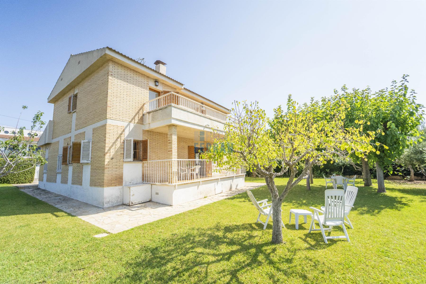 Venda de casa a Coma - Ruga